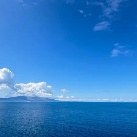 Διαμέρισμα Miracle Sky *