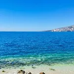 Miracle Sky * Sarandë